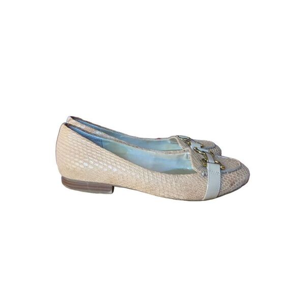 Kelly and Katie women’s casual slip on comfort loafers, 7.5. - Picture 1 of 7